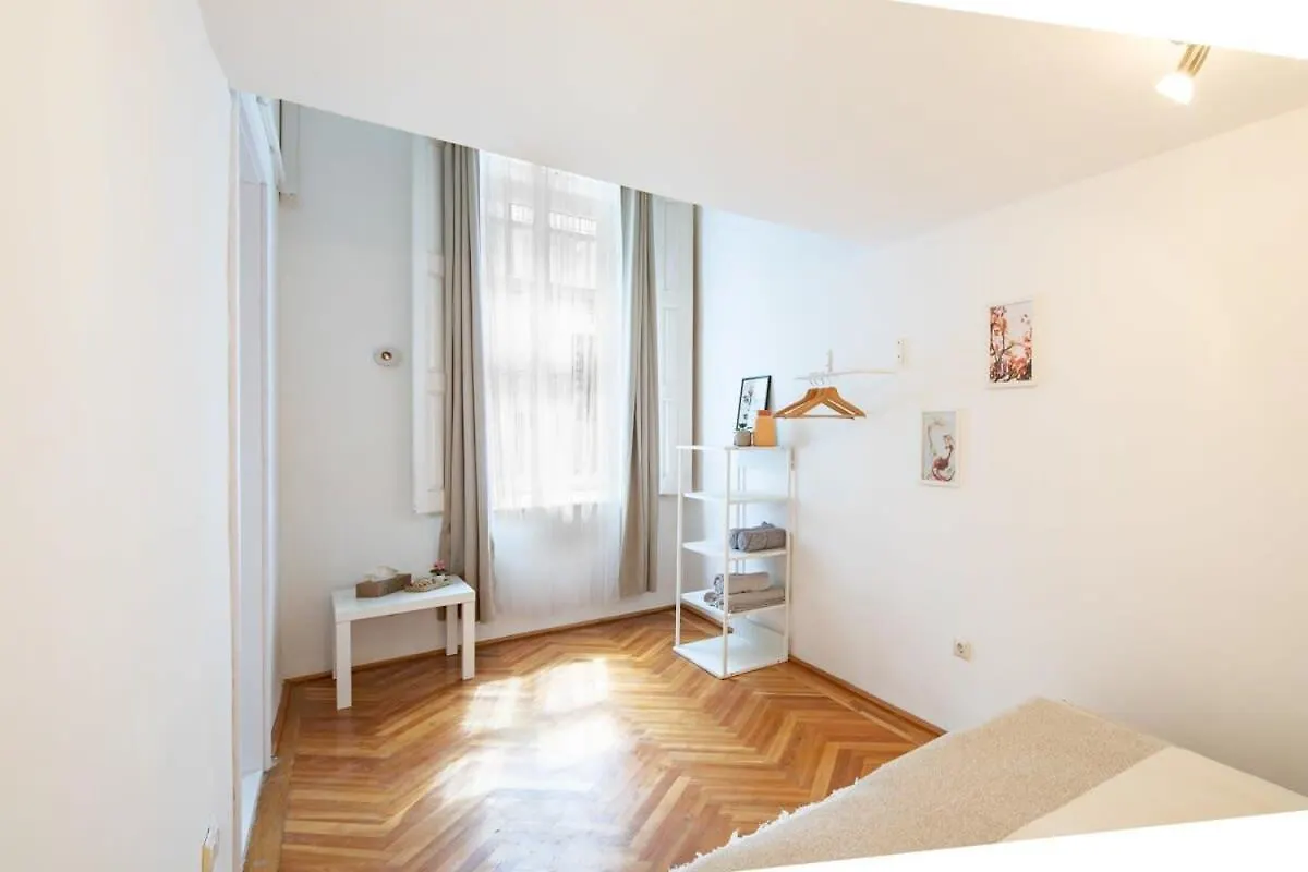 Apartment Very Central - Cozy Stay Budapest