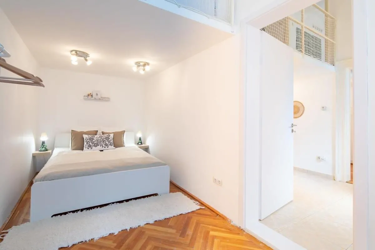 Apartment Very Central - Cozy Stay Budapest