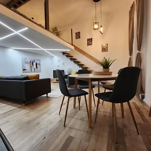 Apartment K21 