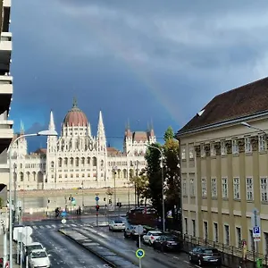Apartment Parliament View, Budapest