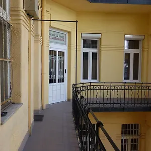 Apartment Frank & Fang Mk7, Budapest